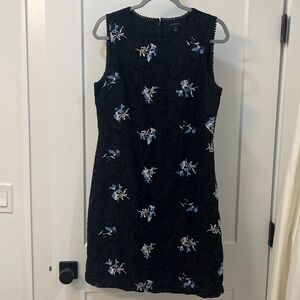 Ann Taylor Floral Embroidered Black Lace Sheath Sleeveless Dress, Size 10
